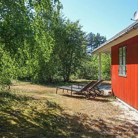 Gorgeous In Aakirkeby With Wifi Casa de Férias